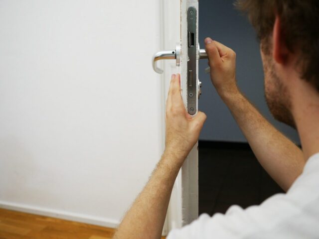 Door rehang and ease